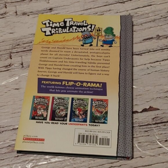 Captain Underpants Full Color Book - Picture 5 of 5